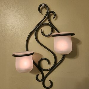 PartyLite Dark Green Swirl Wall Sconse With 2 Frosted Glass Votive Cups